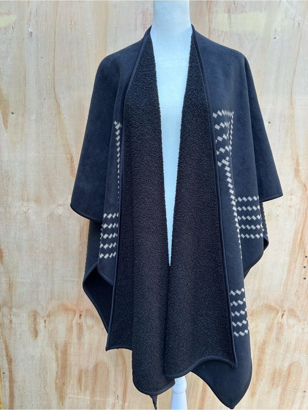 Ike Behar Black Reversible Sherpa-Trim Wrap Poncho